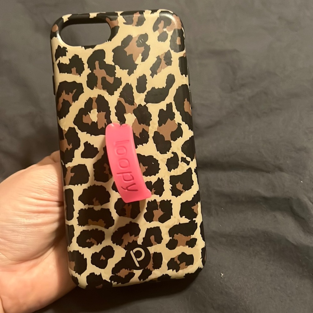 Gently used iPhone 8 loopy case